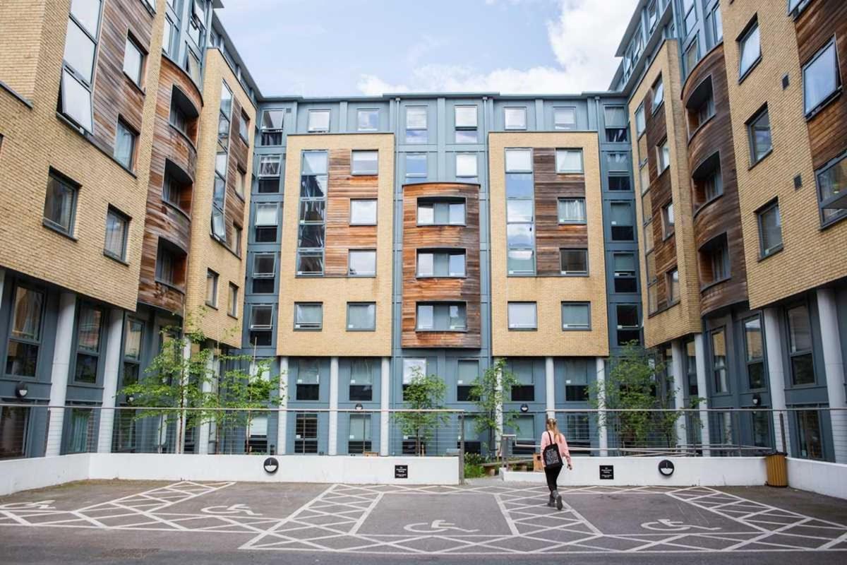 For Students Only Chapter Islington In London Exterior photo